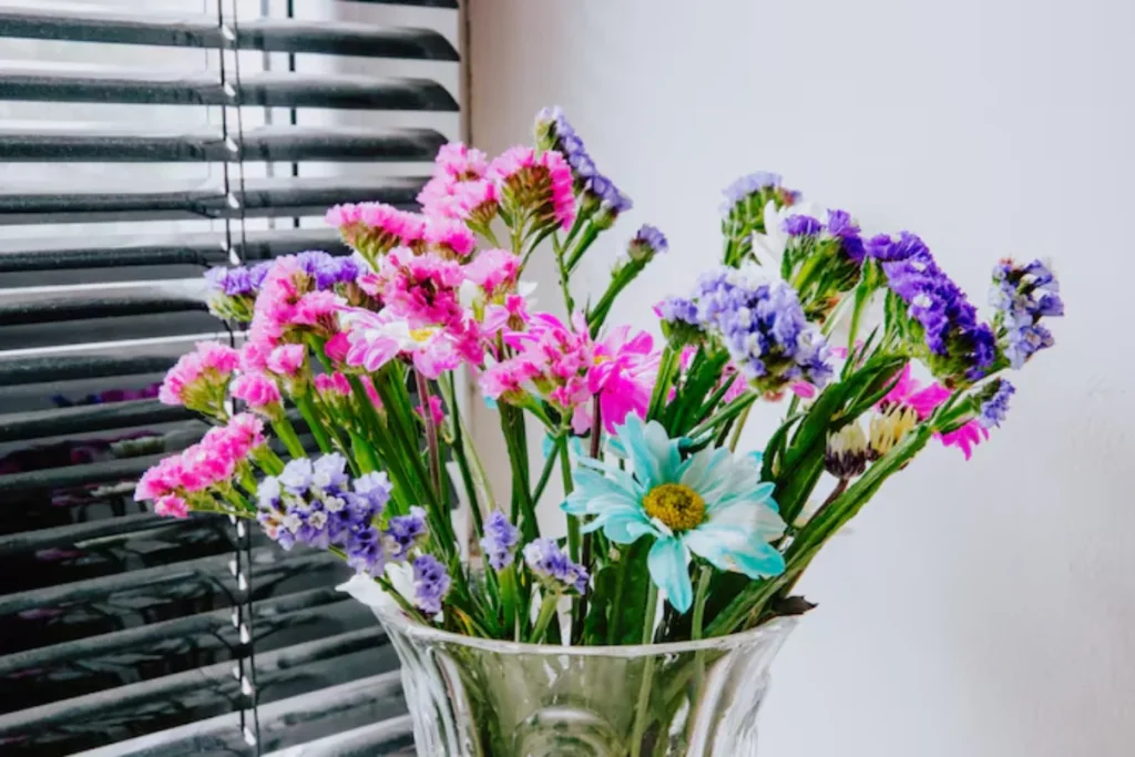 flores azul e rosa para decoração
